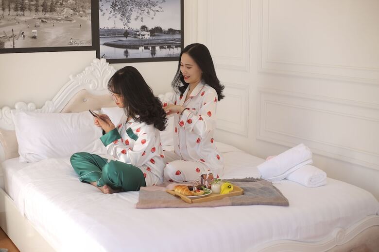 Tea Leaf Hotel 2