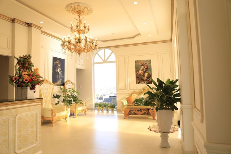 Tea Leaf Hotel 2