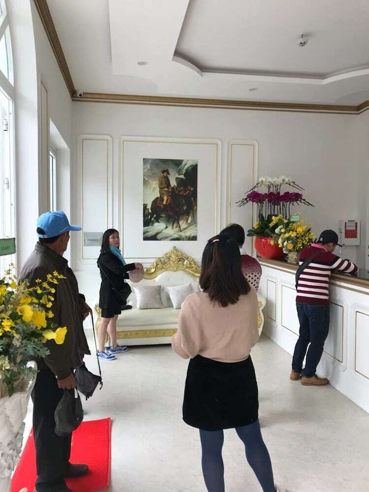 Tea Leaf Hotel 2