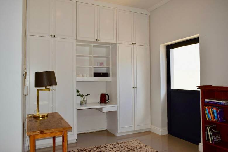 2 Bedrooms Apartment With Beautiful Views Next To Park