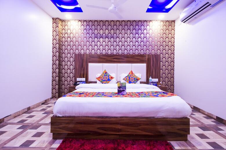 Fabhotel Olivia Suite