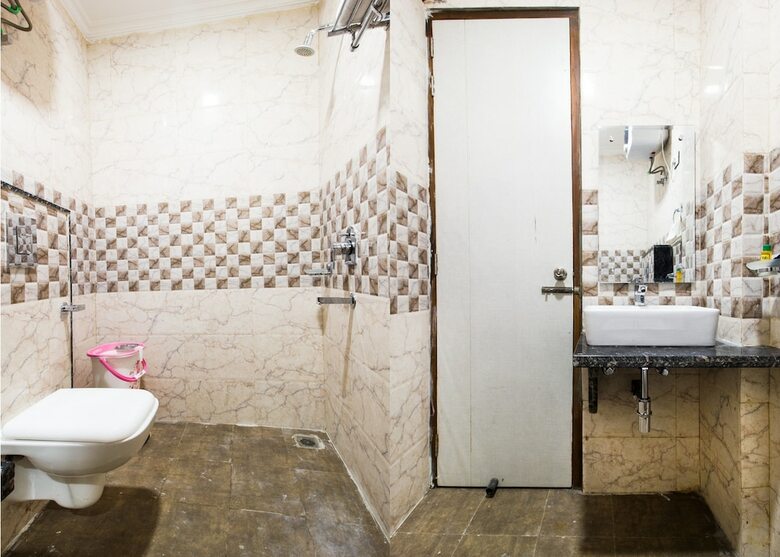 Fabhotel Olivia Suite