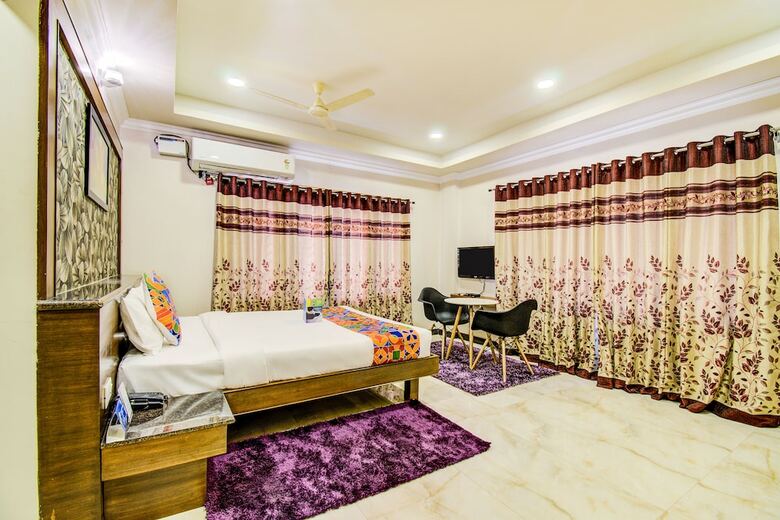 Fabhotel Wagtail Suites