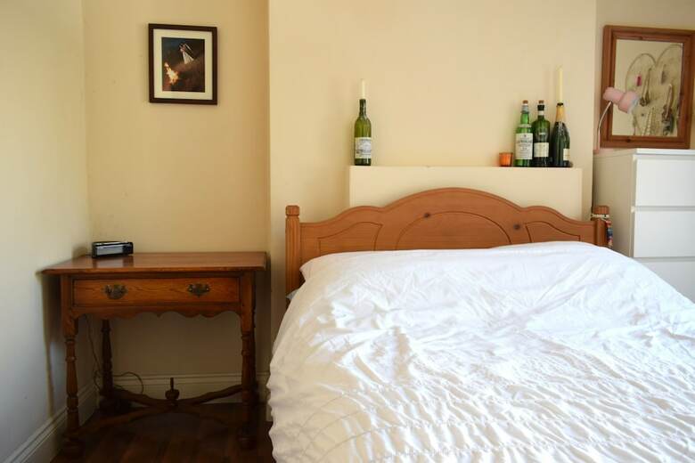 3 Bedroom House With Roof Terrace