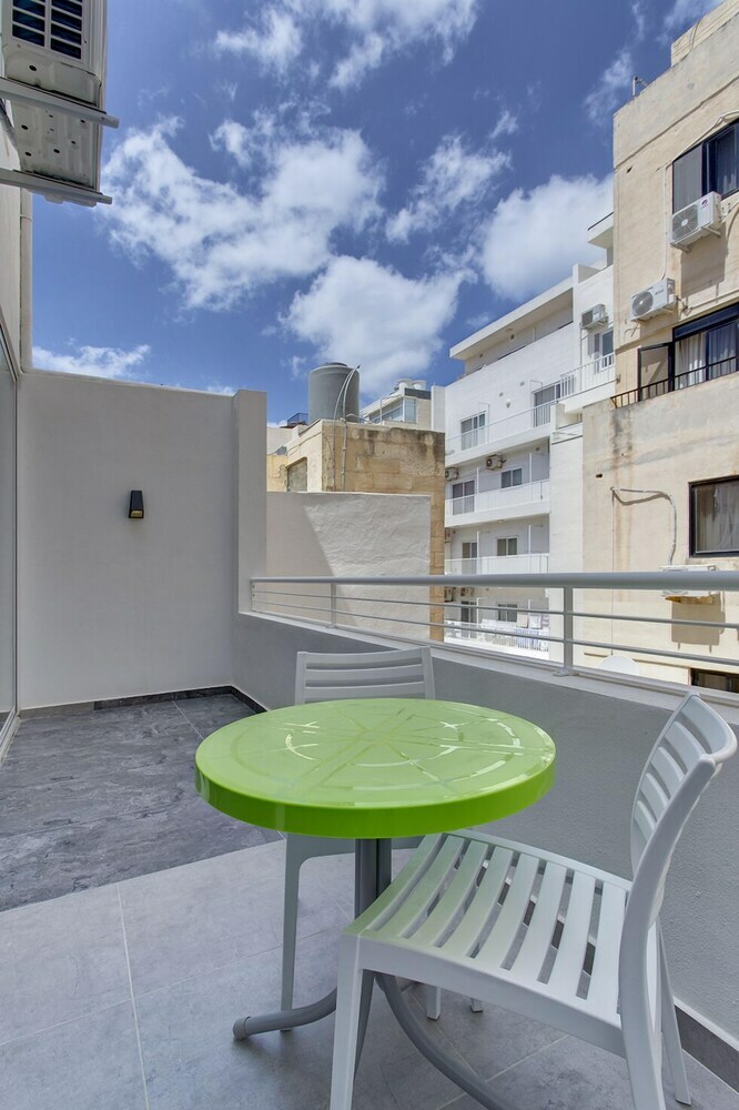 Apartamentos Deluxe Studio In A Prime Location, Free Wifi