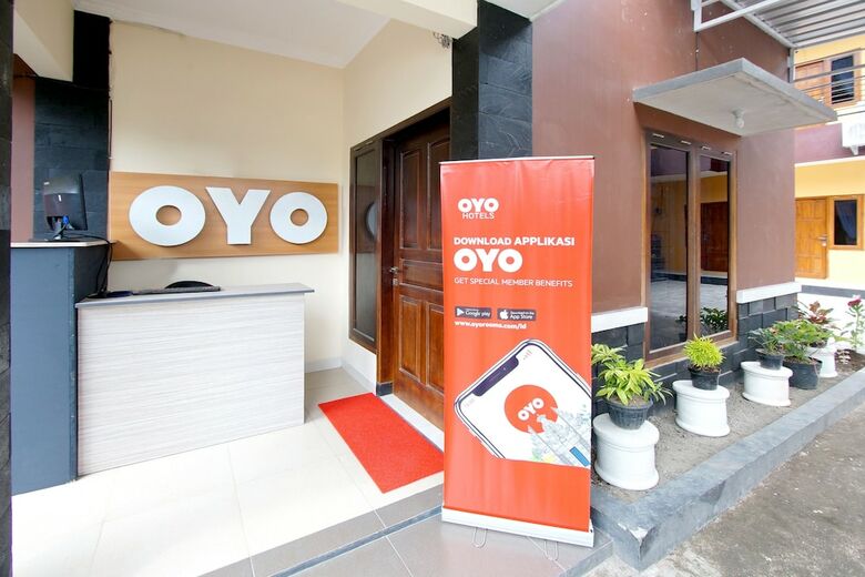 Hostal Oyo 347 Bayang Brothers Guest House