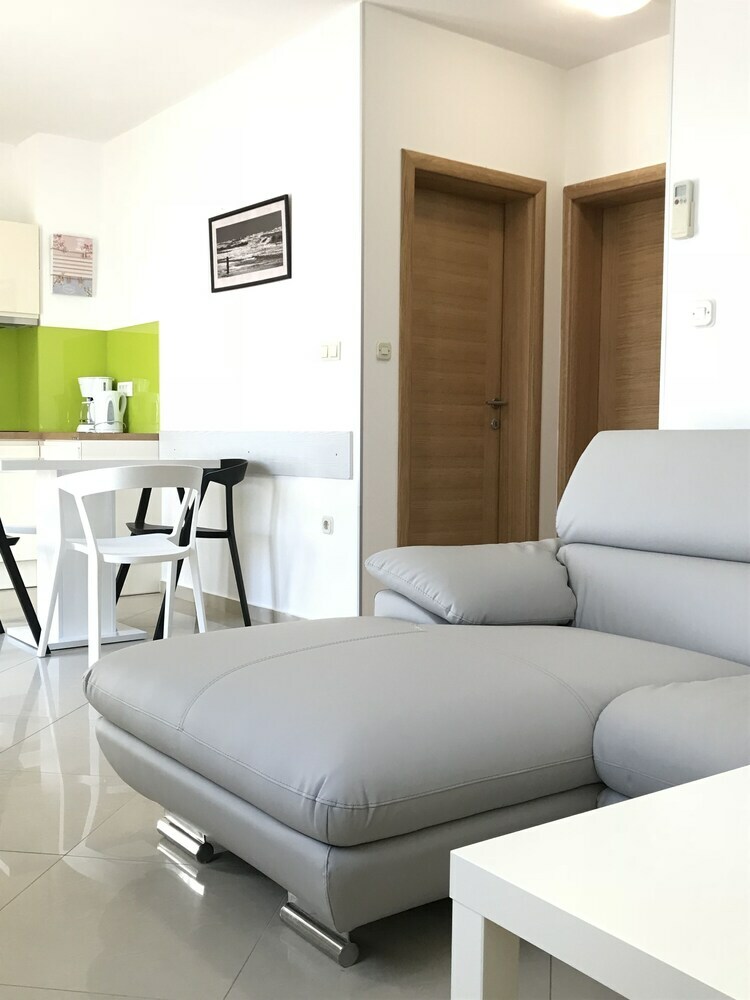 Apartments Nina