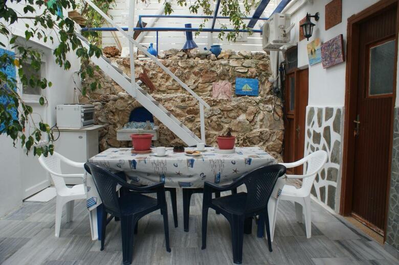 Hotel Eleftheria