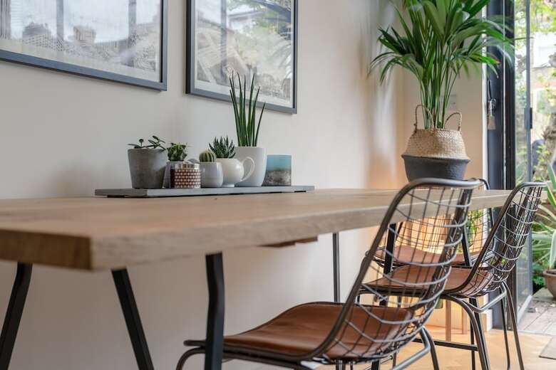 Modern 2 Bedroom Garden Apartment In West Hampstead