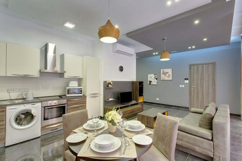 Deluxe Apartment In A Prime Location, Free Wifi