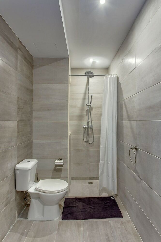Deluxe Apartment In A Prime Location, Free Wifi