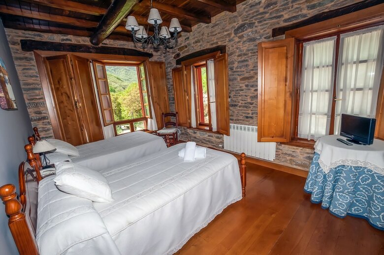 Hotel El Capricho De Josana