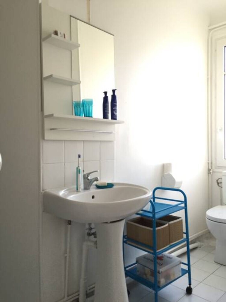 Apartamento Modern Studio Near Montmartre 18th Arrondissement