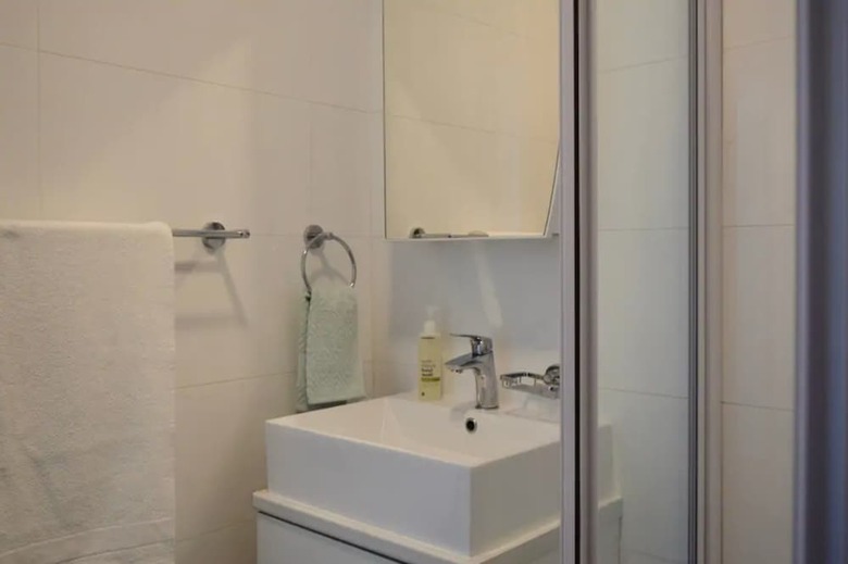 Modern 1bedroom Apartment In Gardens With Table Mountain Views