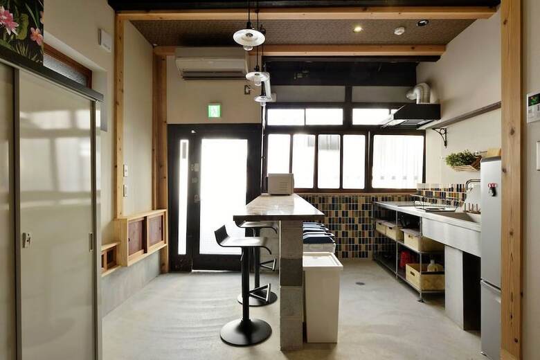 The Wonder At Stay-machiya Karahori-