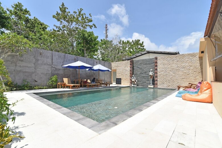 Hotel Reddoorz @ Uluwatu Bali