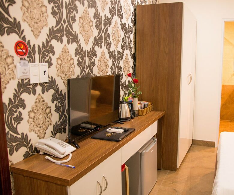 C'lavie Hotel - Saigon Airport Hotel
