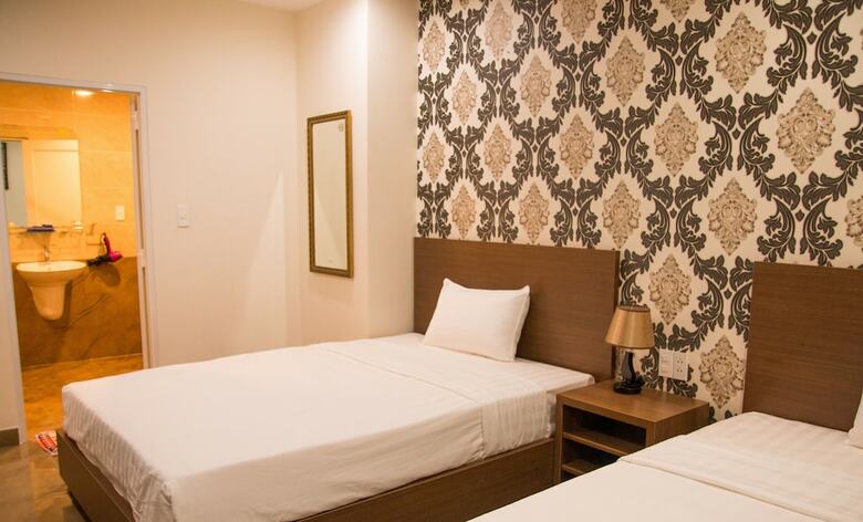 C'lavie Hotel - Saigon Airport Hotel