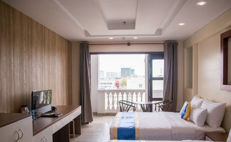C'lavie Hotel - Saigon Airport Hotel