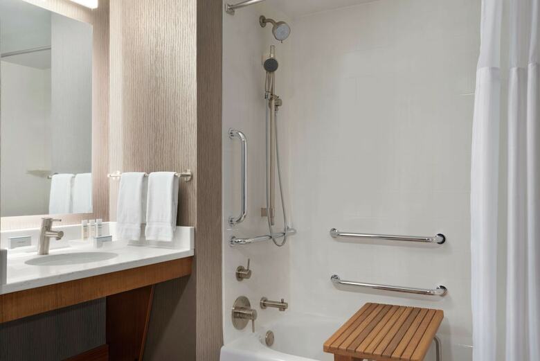 Hotel Homewood Suites By Hilton Chicago Downtown South Loop