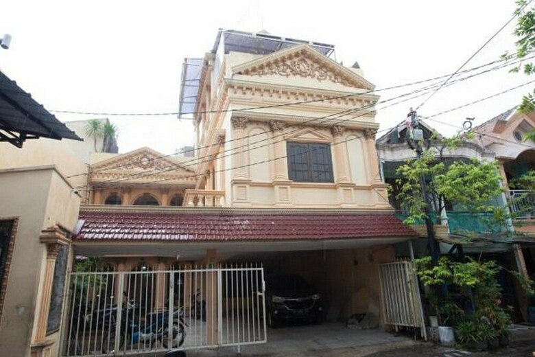 Hotel Reddoorz Near Ciputra World 2