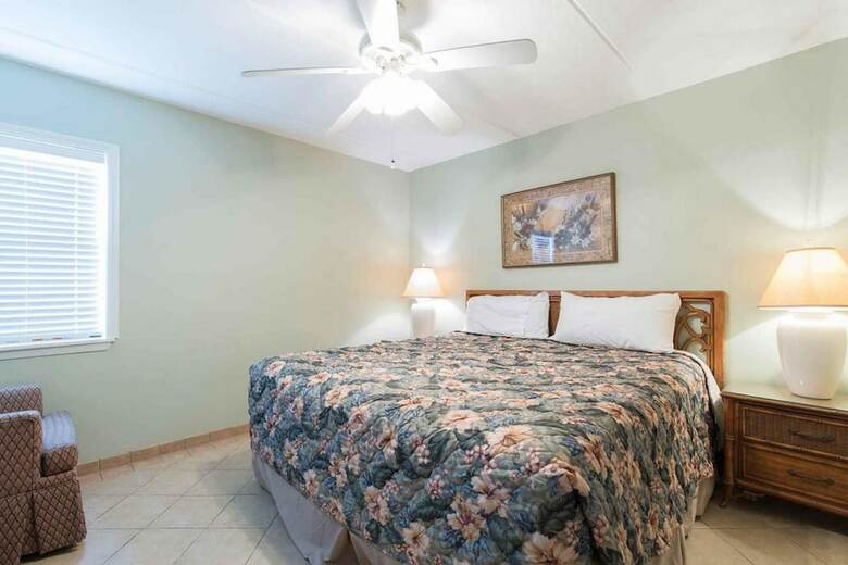 Suntide II Condominiums