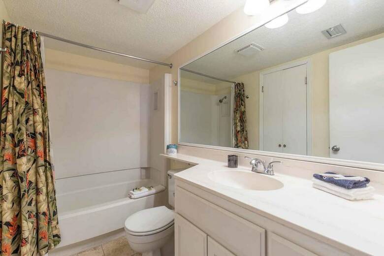 Suntide II Condominiums