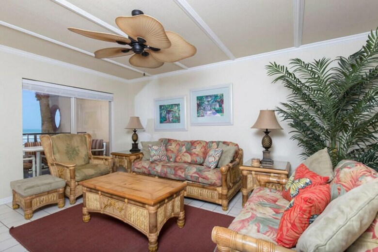 Suntide II Condominiums