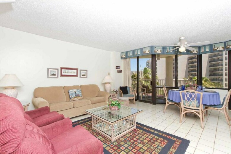 Saida Royale Condominium 9044-45