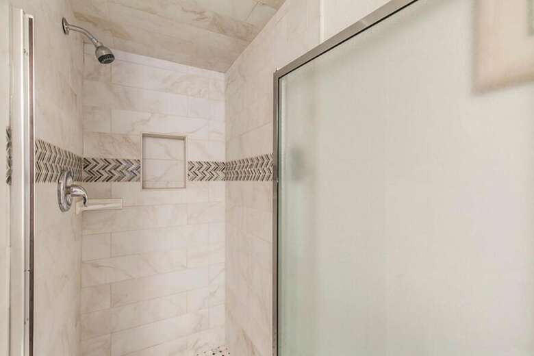Saida III Condominium 605