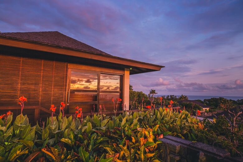 Luxury Clifftop Villas Of Bali
