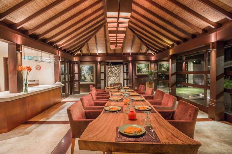 Luxury Clifftop Villas Of Bali