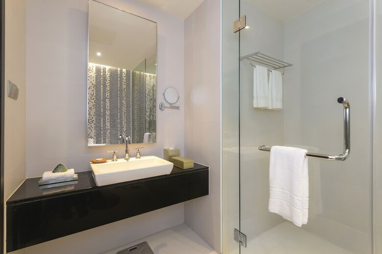 Hotel Christina's Nha Trang Costa Residences