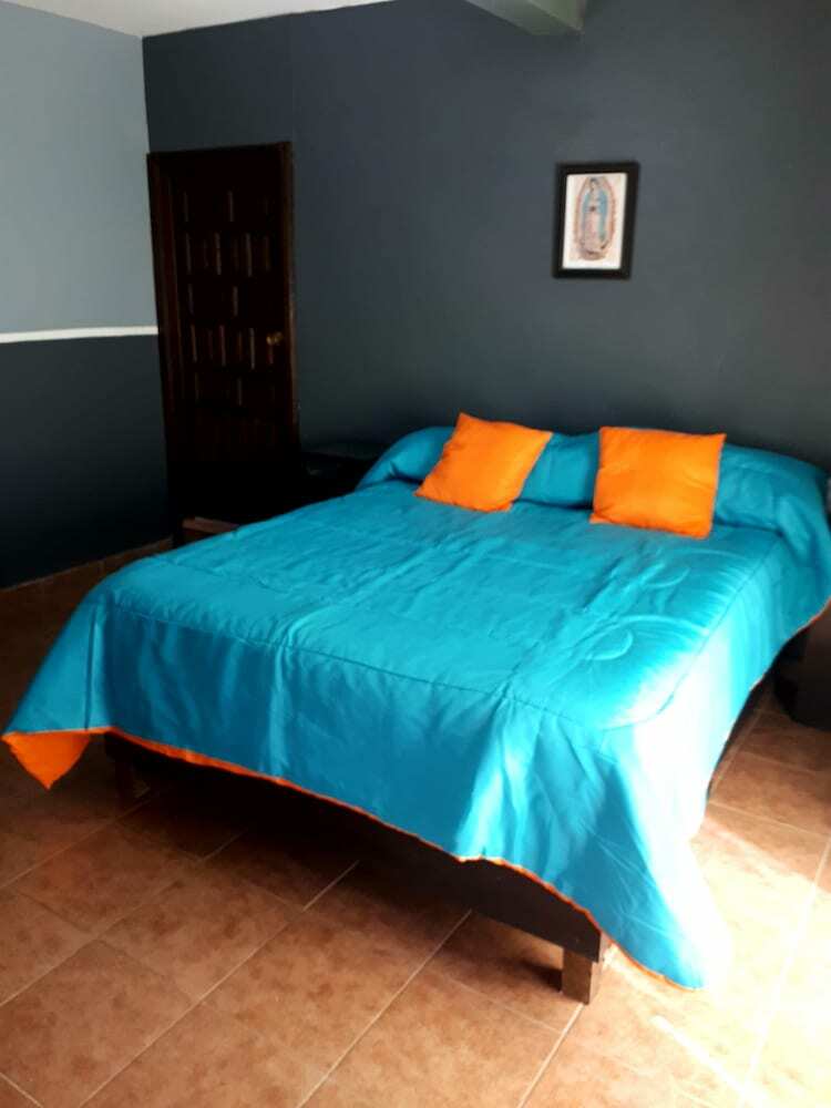 Casa Bugambilias