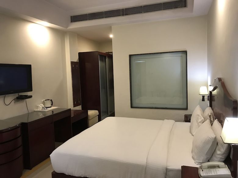 Delite Hotel - Faridabad