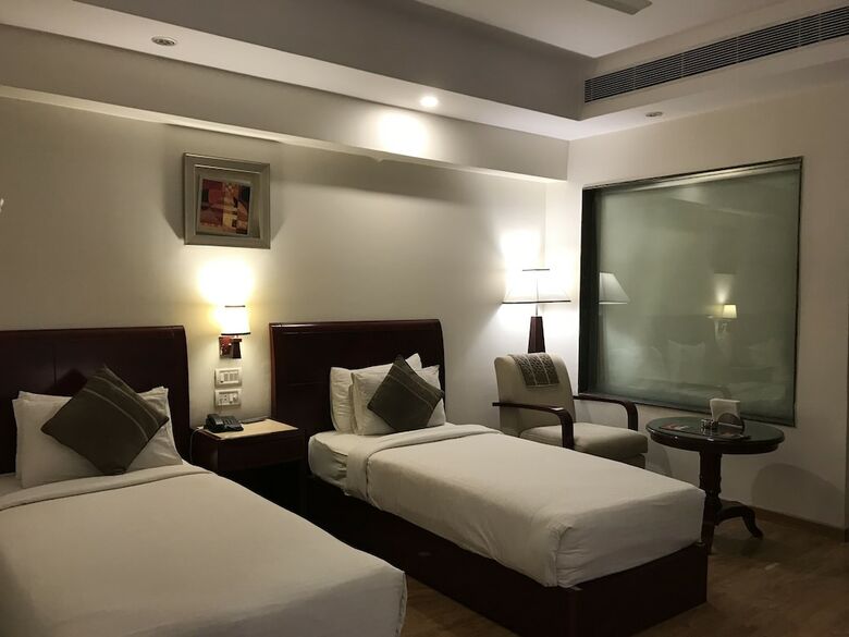 Delite Hotel - Faridabad