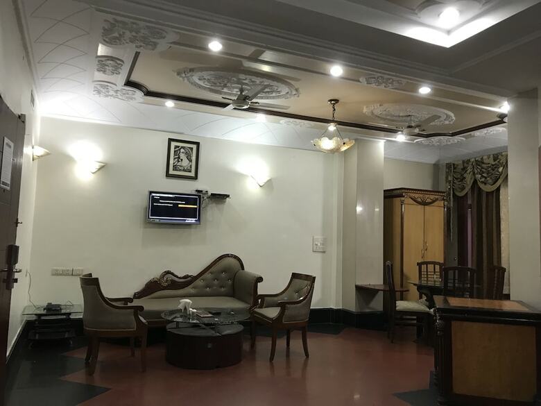 Delite Hotel - Faridabad