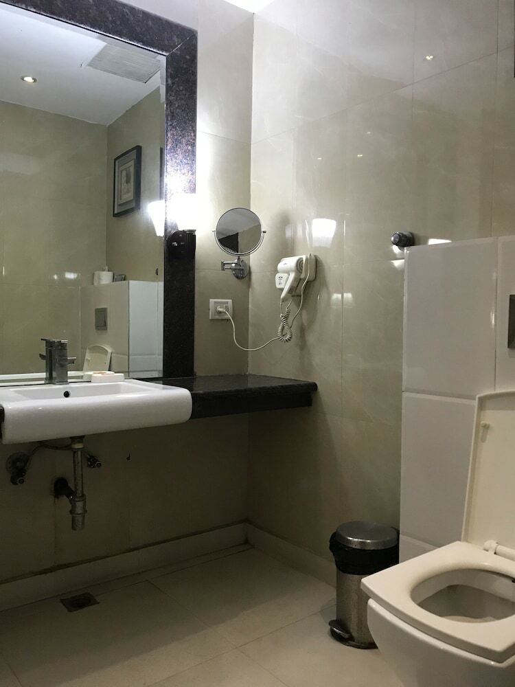 Delite Hotel - Faridabad