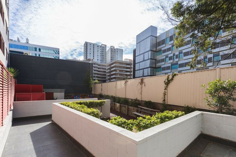 Apartamentos Spacious Two-storey Home