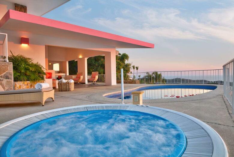 Hotel Las Brisas