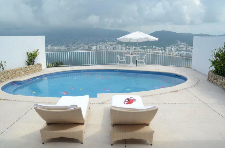 Hotel Las Brisas