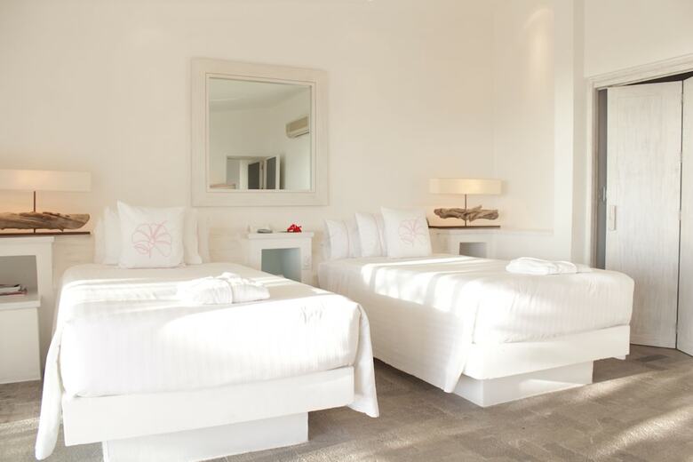 Hotel Las Brisas