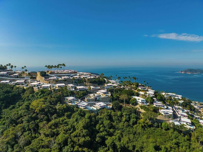 Hotel Las Brisas