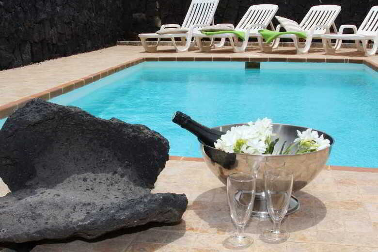 Villa Los Claveles (.)