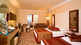 Hotel Beach Club Doganay