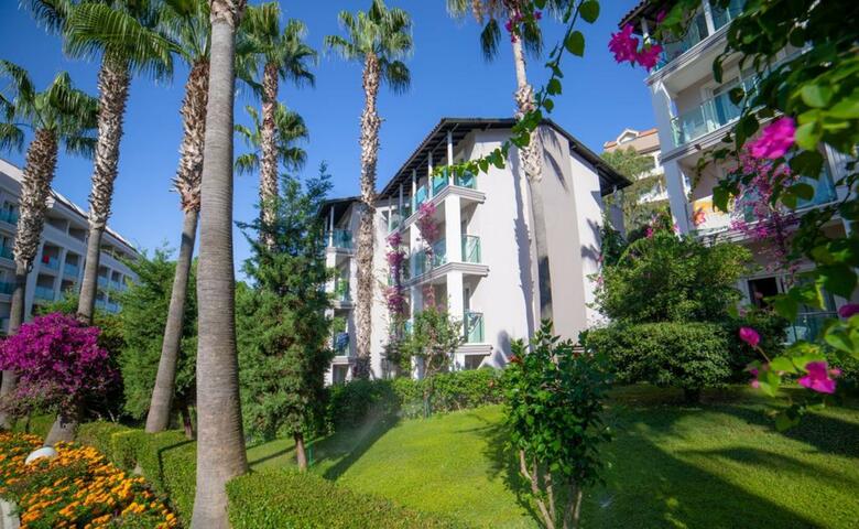 Hotel Aska Buket