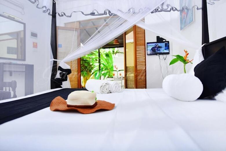 Hotel Grand Conch Villa