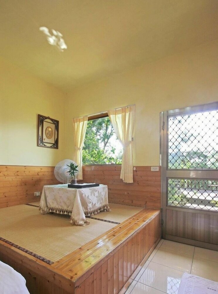 Bed & Breakfast Fruit House
