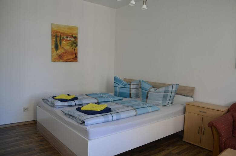 Apartment-hotel