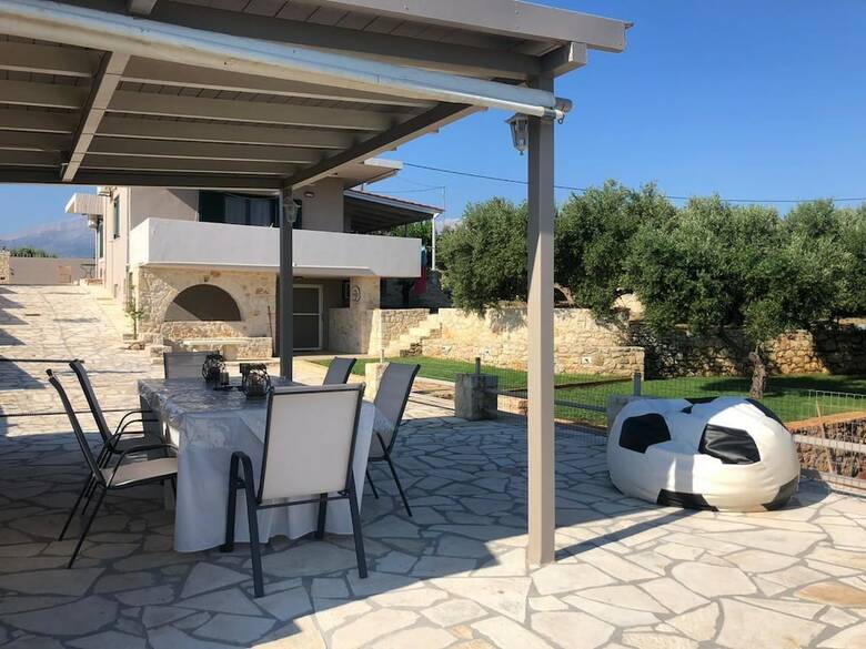 Papaduke House Kalives-chania | Panoramic Sea View